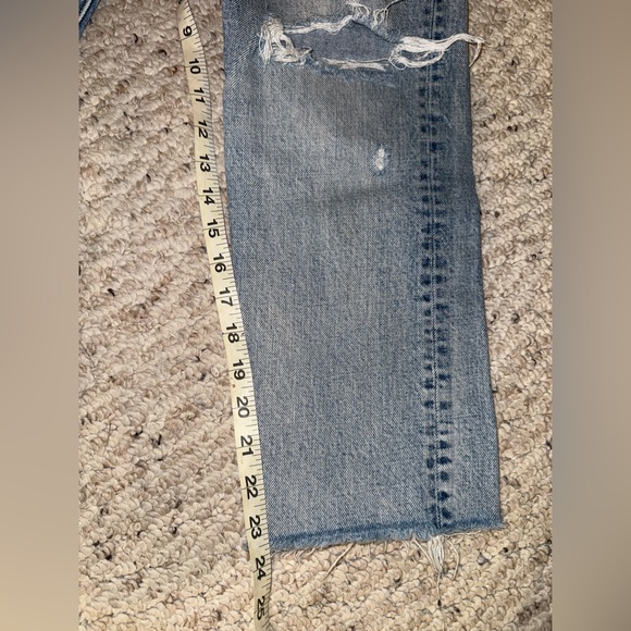 Levi's Classic Distressed Light Blue Straight Jeans - Picture 5 of 7